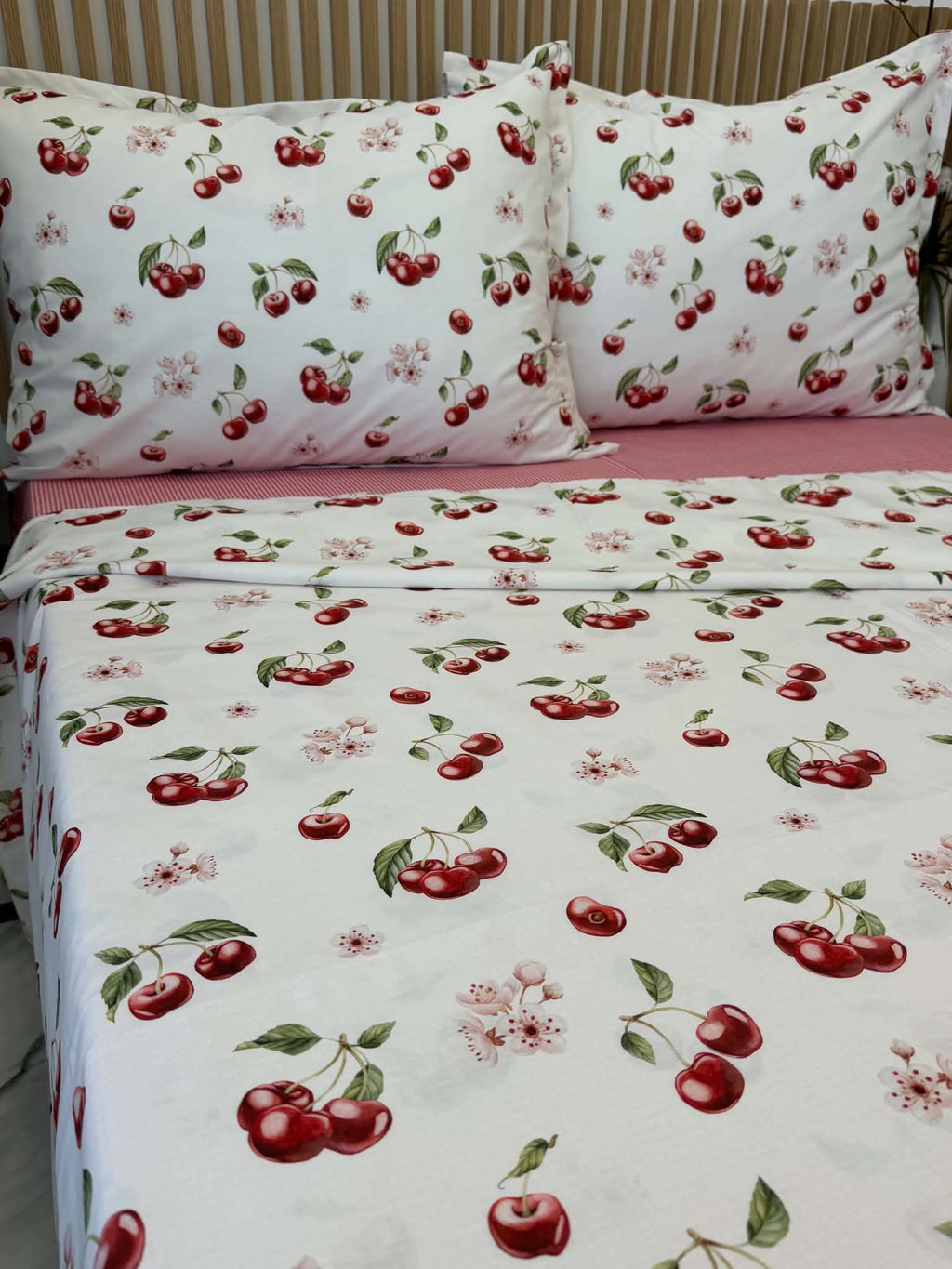 Спален комплект- Cherry